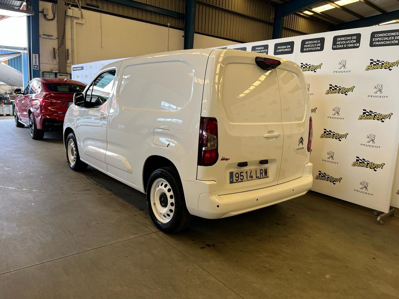 Citroën Berlingo COMERCIAL 2 PLAZAS AUTOMATICA HDI 130CV - Foto 6