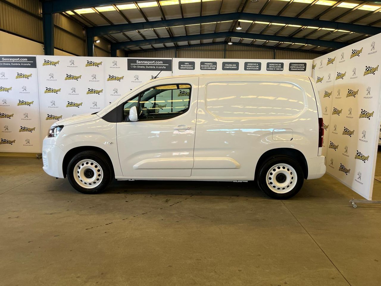 Citroën Berlingo COMERCIAL 2 PLAZAS AUTOMATICA HDI 130CV - Foto 5