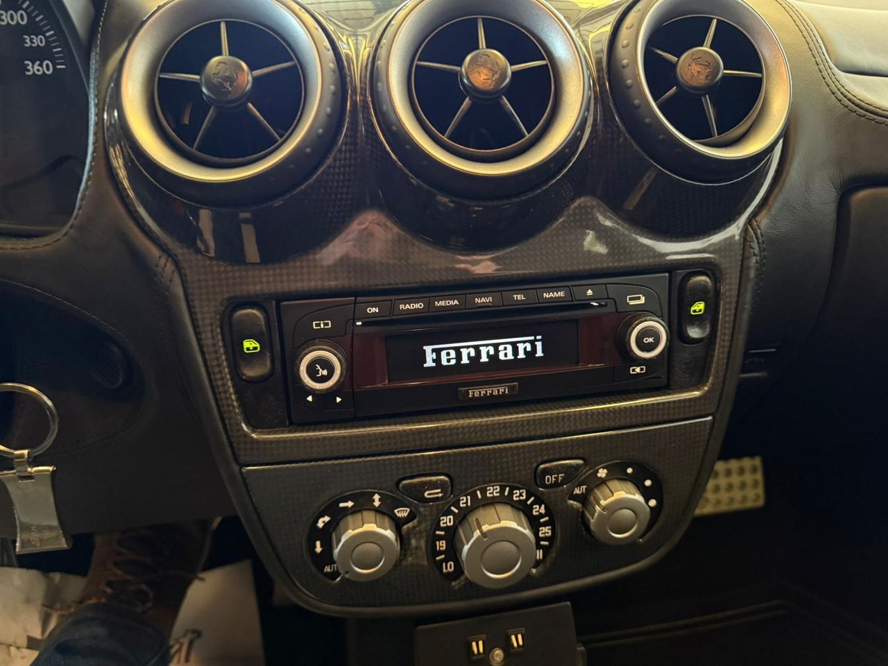 Ferrari 430 Scuderia SE PUEDE VER Y PROBAR EN SENRA SPORT (PEUGEOT) DUMBRIA - Foto 19