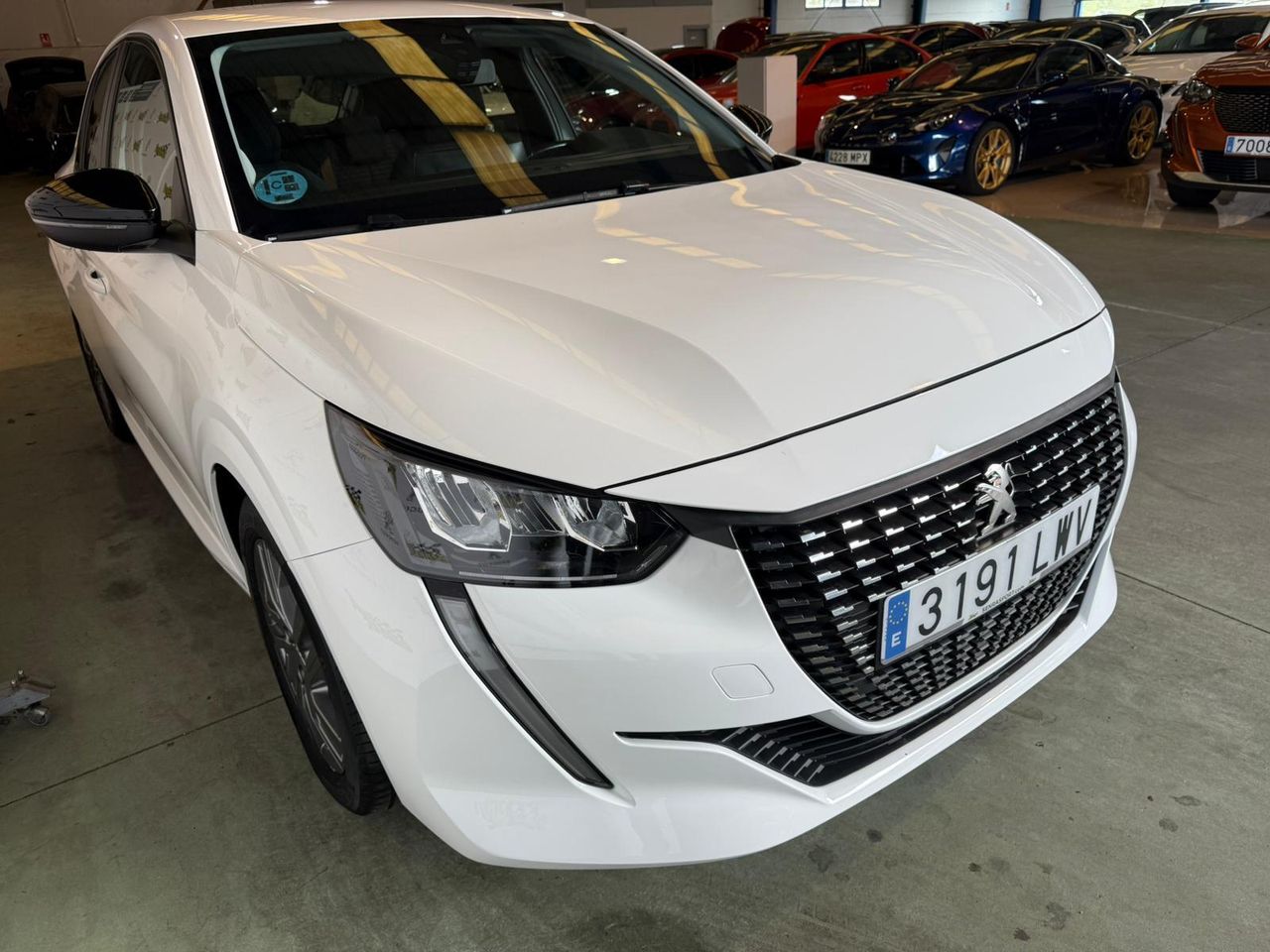 Peugeot 208 BlueHDi 73kW (100CV) Active Pack SE PUEDE VER Y PROBAR EN SENRA SPORT (PEUGEOT) DUMBRIA - Foto 6