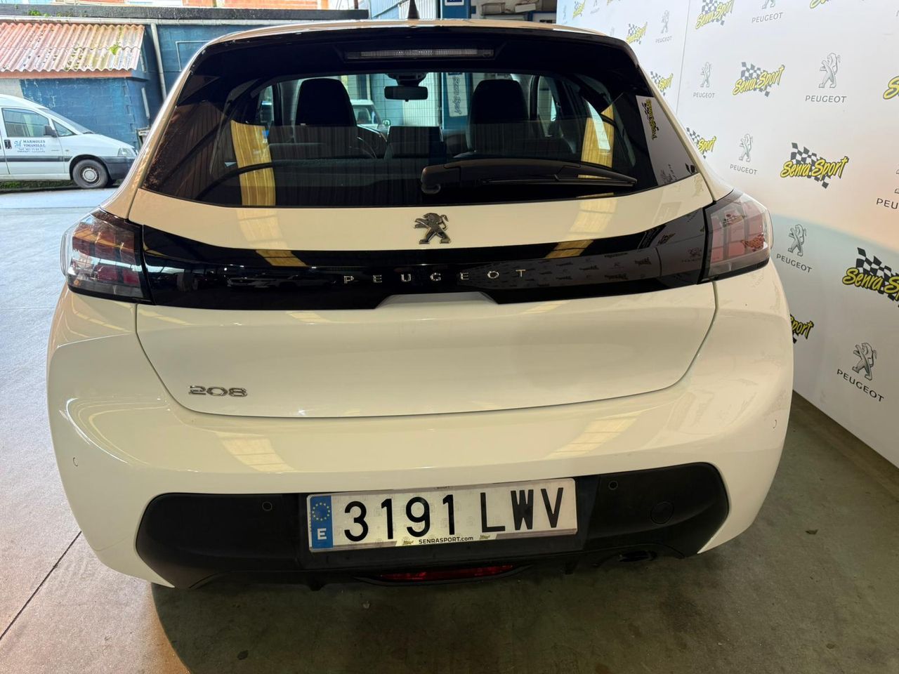 Peugeot 208 BlueHDi 73kW (100CV) Active Pack SE PUEDE VER Y PROBAR EN SENRA SPORT (PEUGEOT) DUMBRIA - Foto 5