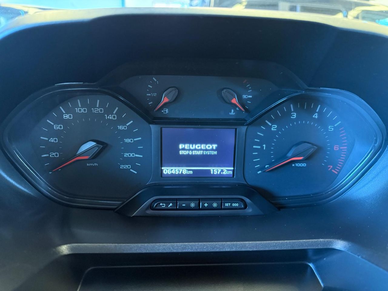 Peugeot Rifter Active Pack Standard BlueHDi 73kW 100CV S&S 6Vel. MAN Standard - Foto 15