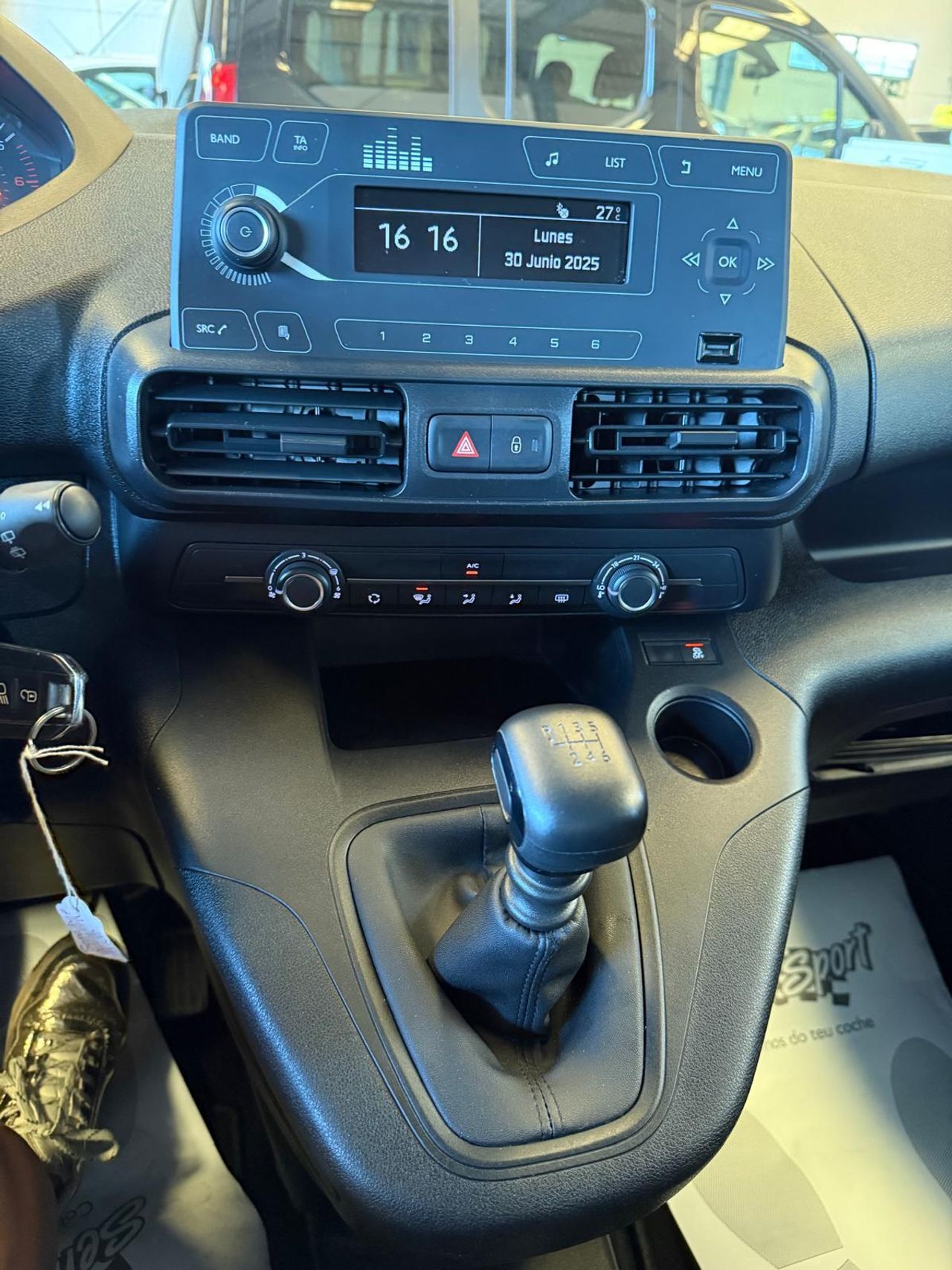 Peugeot Rifter Active Pack Standard BlueHDi 73kW 100CV S&S 6Vel. MAN Standard - Foto 17