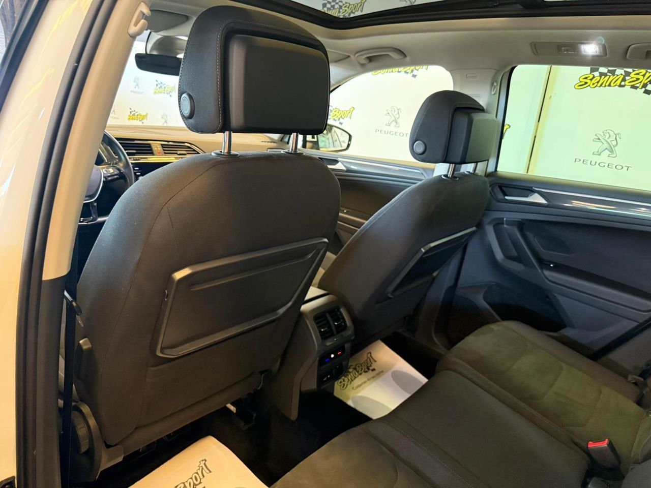 Volkswagen Tiguan Sport 2.0 TDI 140kW (190CV) 4Motion DSG SE PUEDE VER Y PROBAR EN SENRA SPORT (PEUGEOT) DUMBRIA - Foto 13