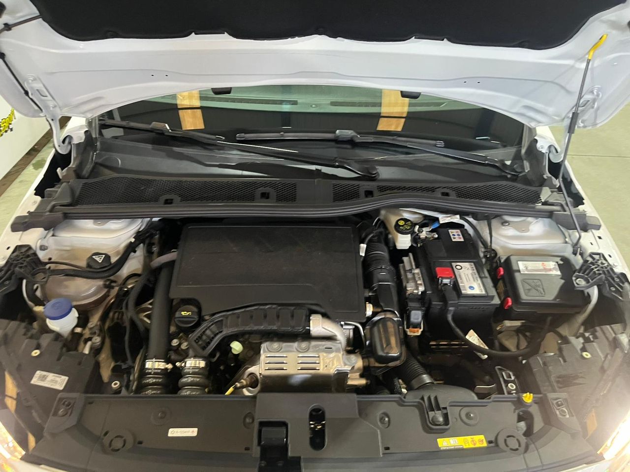 Opel Corsa 1.2T XHL 74kW (100CV) Edition SE PUEDE VER Y PROBAR EN SENRA SPORT (PEUGEOT) DUMBRIA - Foto 24