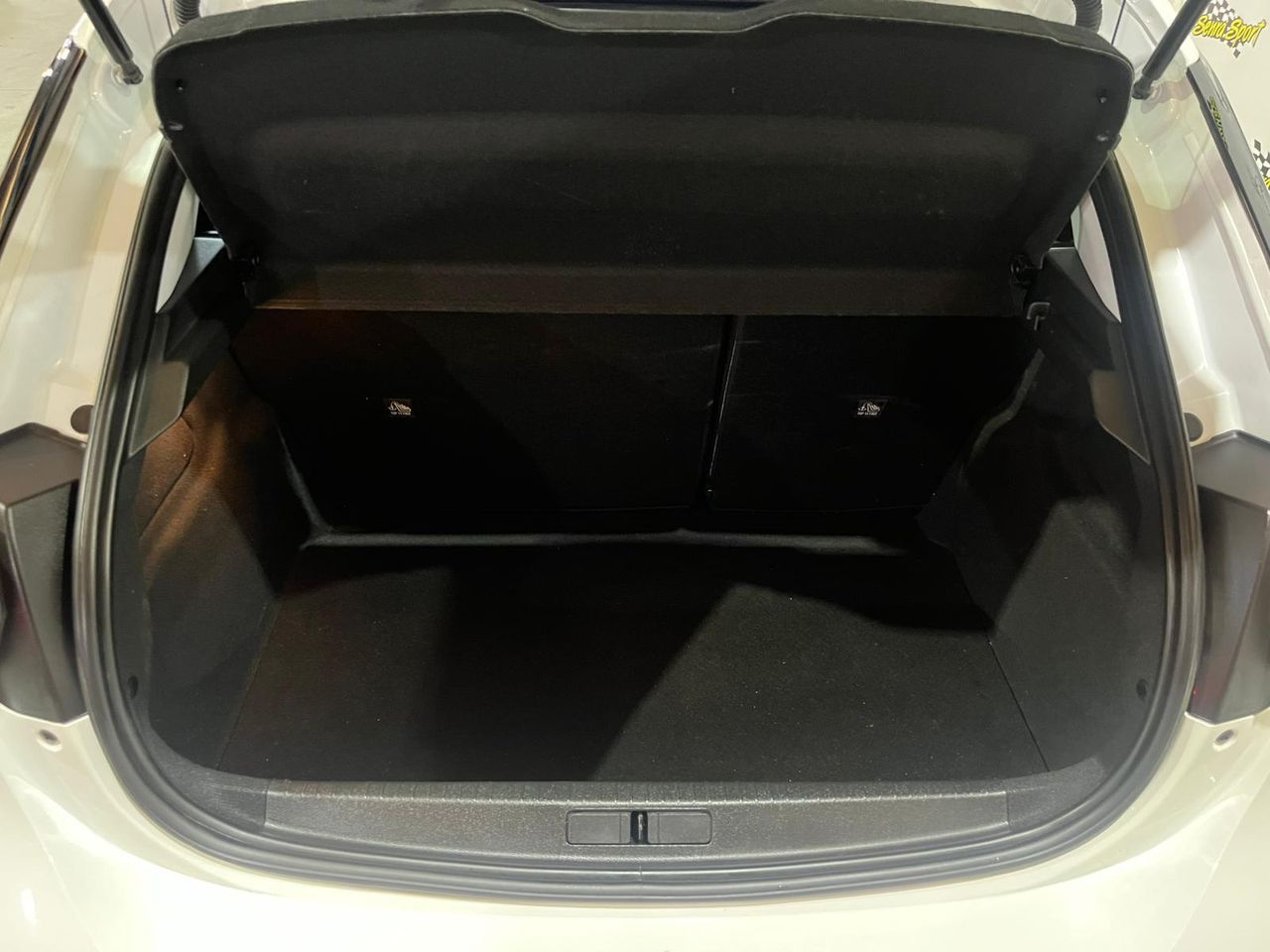 Opel Corsa 1.2T XHL 74kW (100CV) Edition SE PUEDE VER Y PROBAR EN SENRA SPORT (PEUGEOT) DUMBRIA - Foto 23