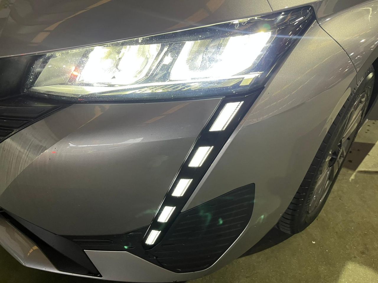 Peugeot 308 SWActive Pack BlueHDi 130 S&S MAN SE PUEDE VER Y PROBAR EN SENRA SPORT (PEUGEOT) DUMBRIA - Foto 26