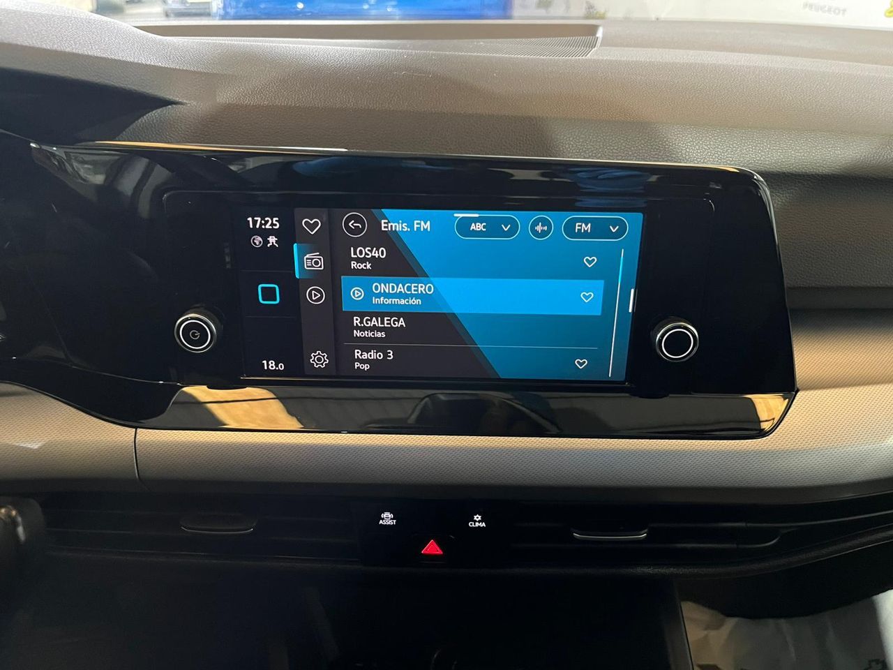 Volkswagen Golf 2.0 TDI 85kW (115CV) - Foto 17