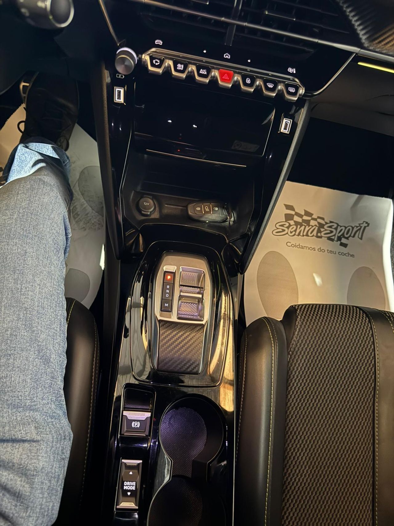 Peugeot 2008 GT BlueHDI 130 S&S EAT8 - Foto 23