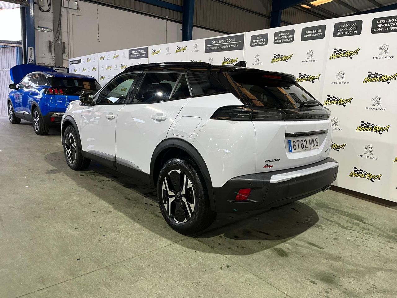 Peugeot 2008 GT BlueHDI 130 S&S EAT8 - Foto 8