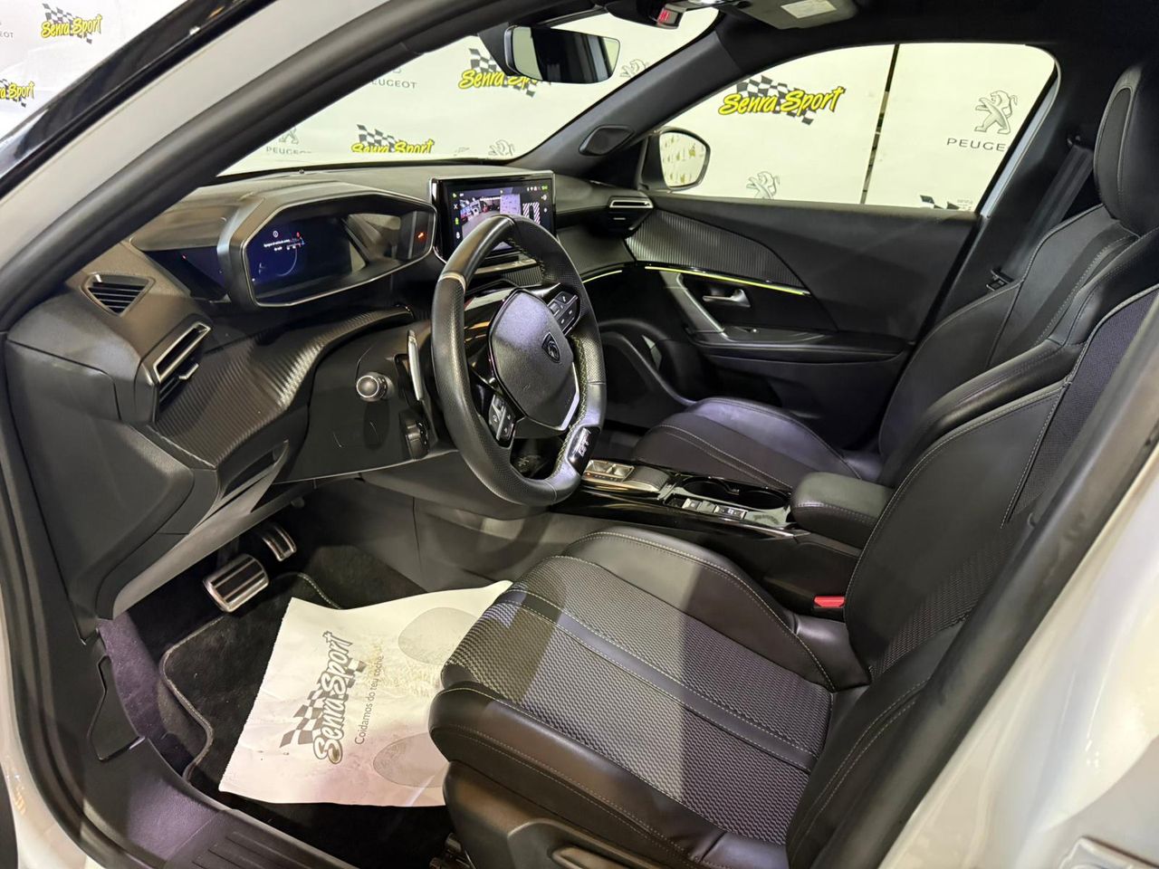 Peugeot 2008 GT BlueHDI 130 S&S EAT8 - Foto 9
