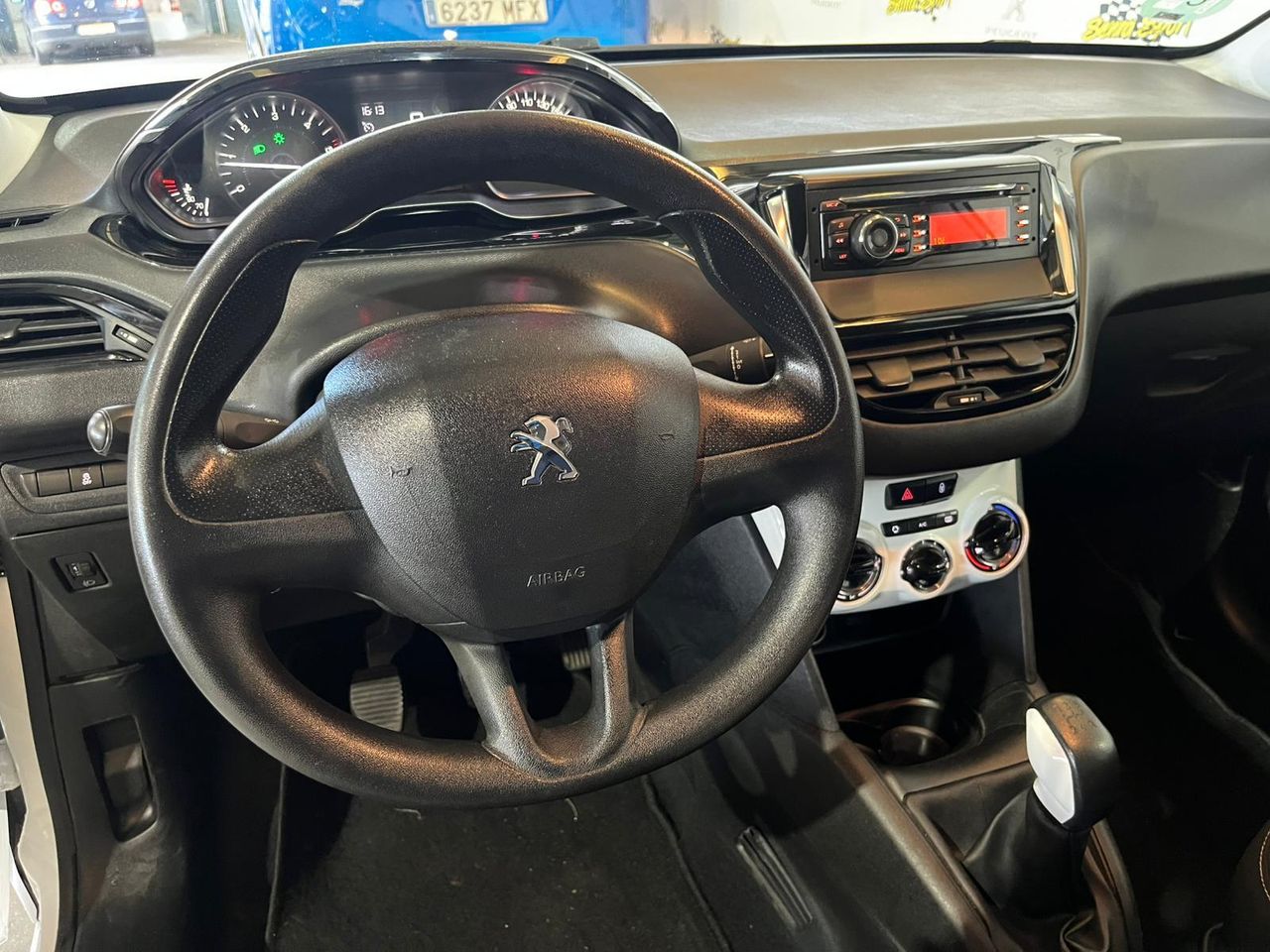 Peugeot 208 5P LIKE 1.6 BlueHDi 55KW (75CV) - Foto 13