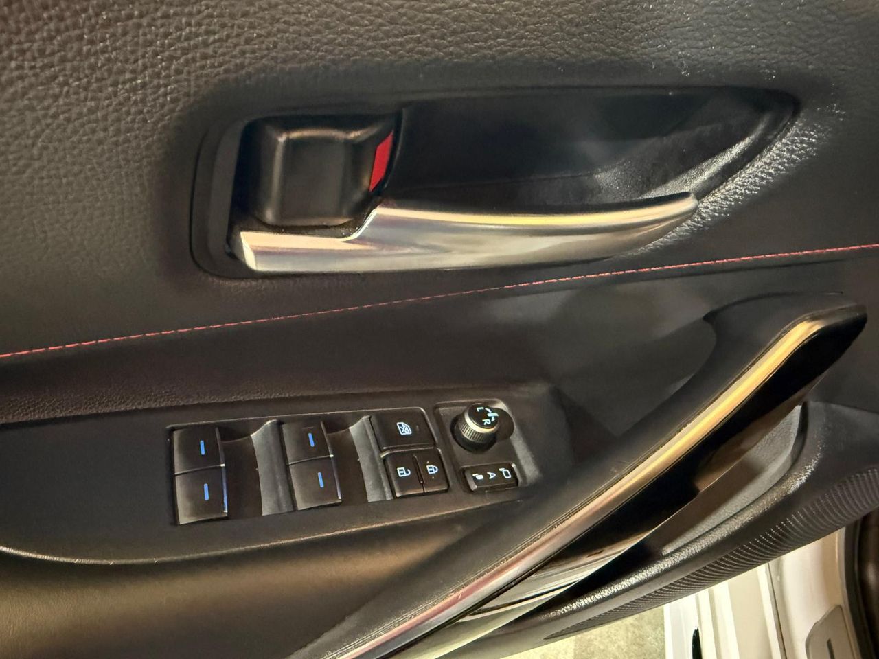 Toyota Corolla 2.0 180H GR-SPORT E-CVT - Foto 26