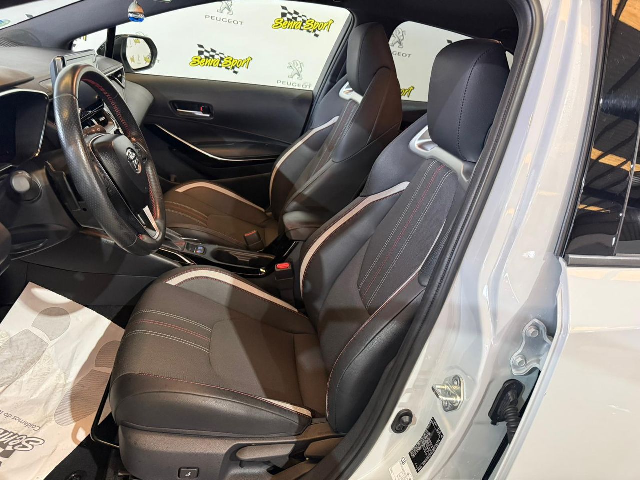 Toyota Corolla 2.0 180H GR-SPORT E-CVT - Foto 10