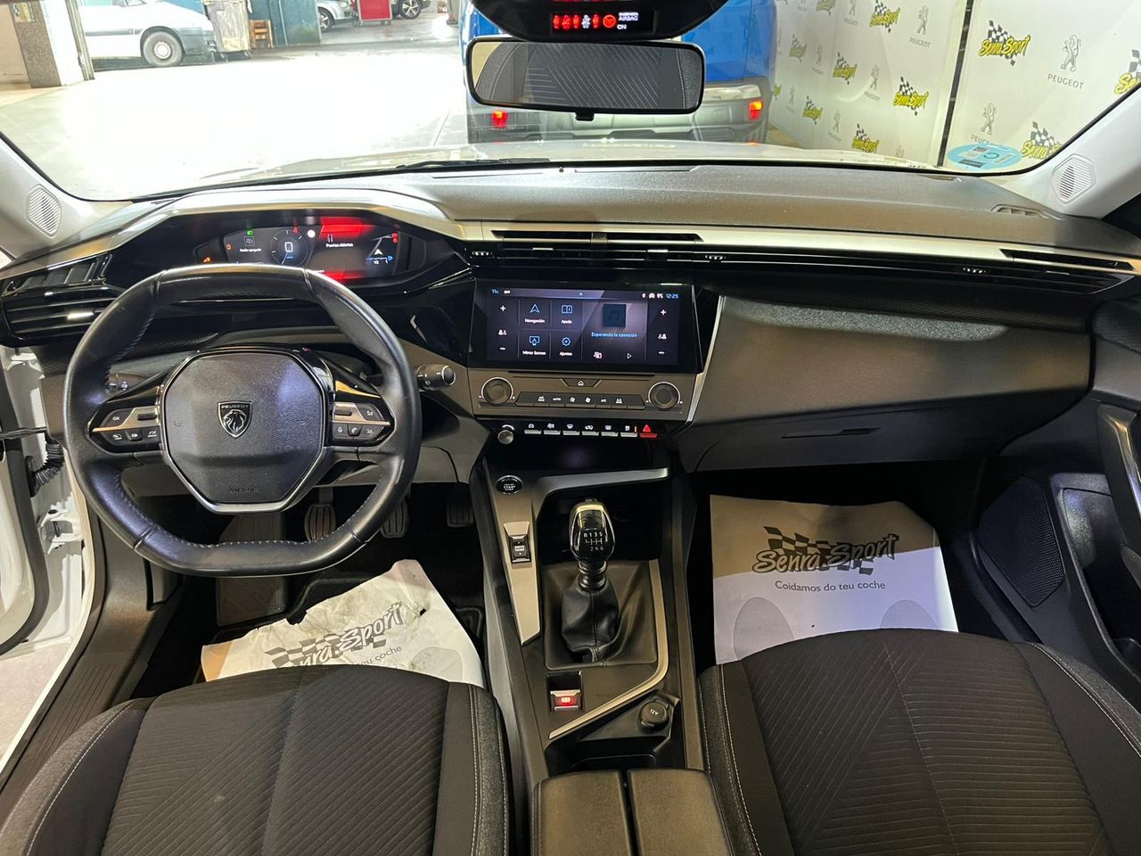 Peugeot 308 5P Active Pack BlueHDi 130 S&S MAN - Foto 9