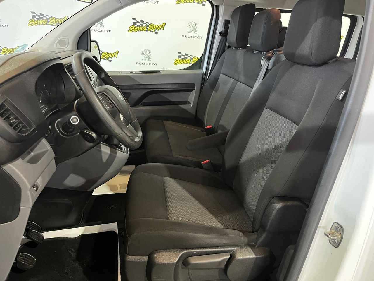 Peugeot Expert COMBI 9 STANDAR 2.0 HDI 145CV - Foto 13