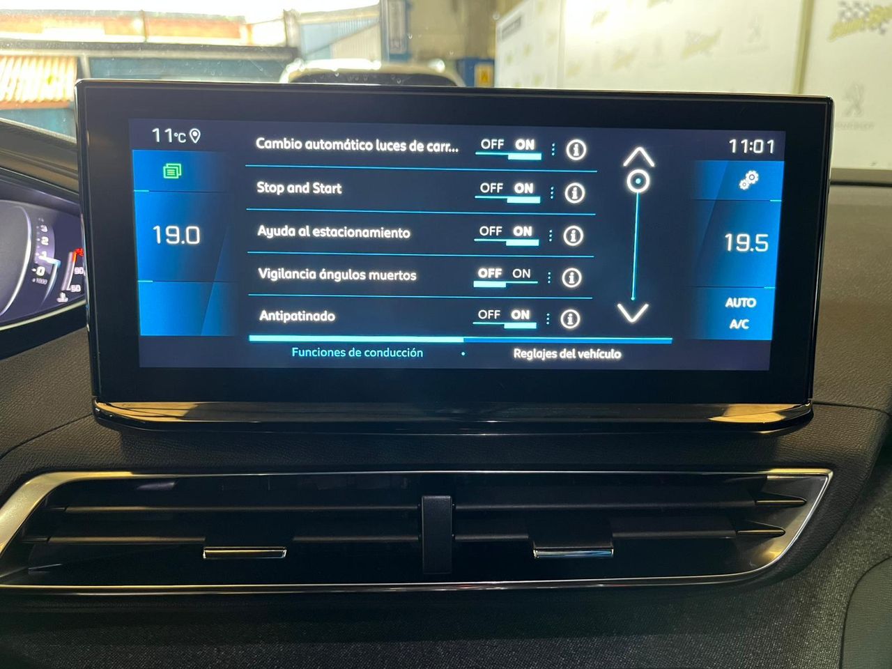 Peugeot 3008 1.5 BlueHDi 96kW S&S Allure Pack EAT8 - Foto 22