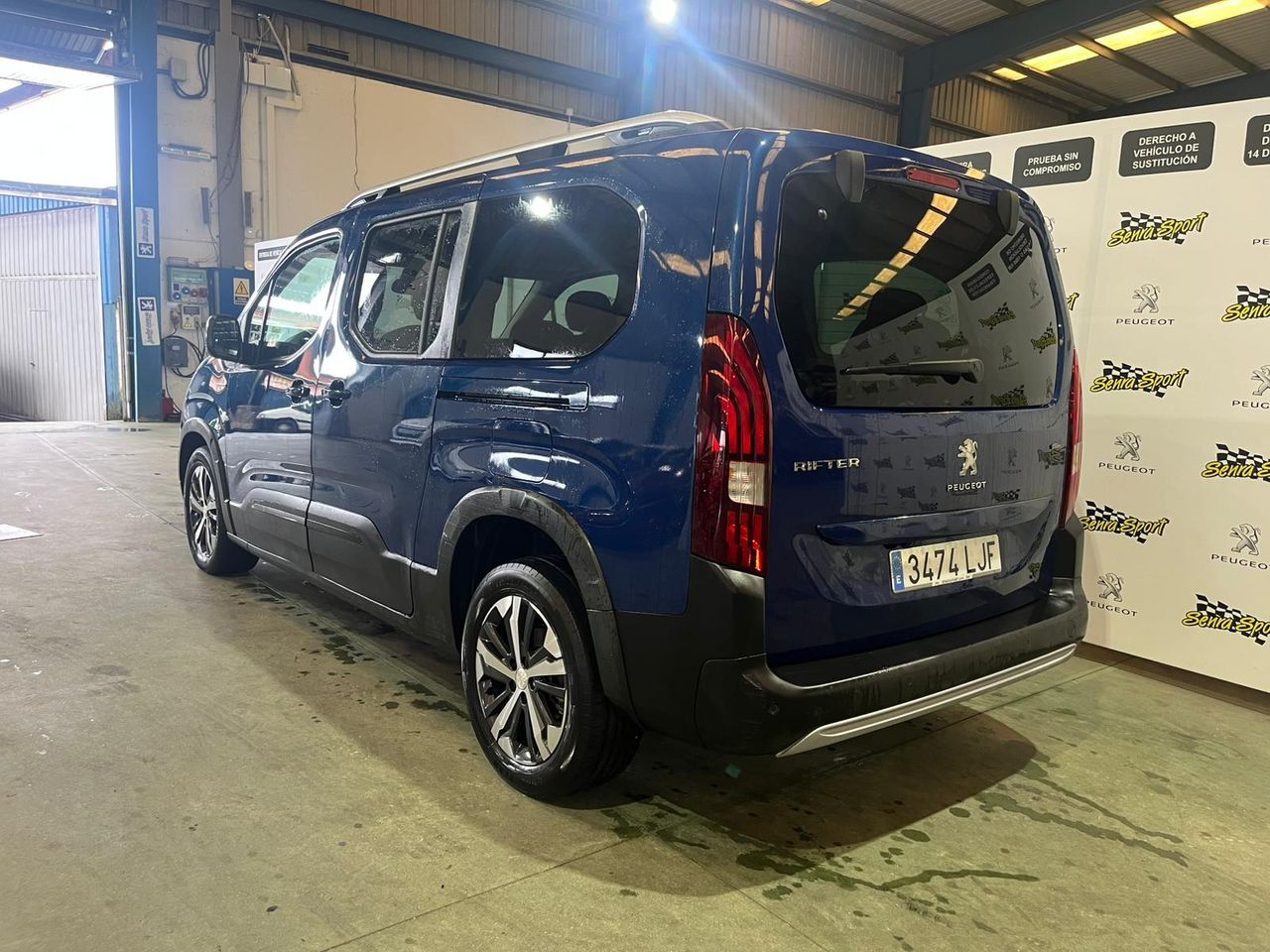 Peugeot Rifter GT LINE LONG HDI 130CV 7 PLAZAS - Foto 6