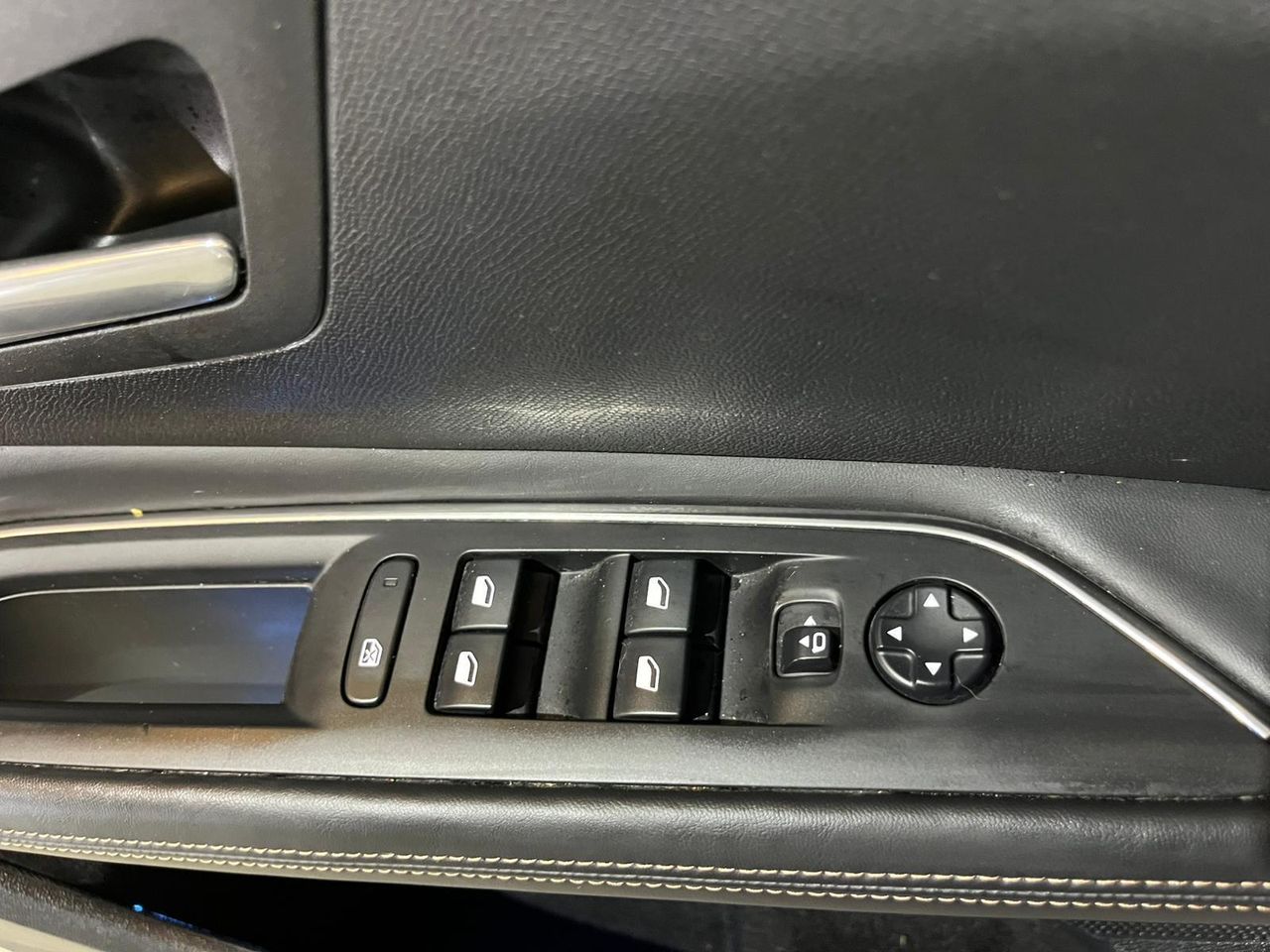 Peugeot 3008 1.6BLUEHDI 88KW (120CV) GT LINE S&S - Foto 19