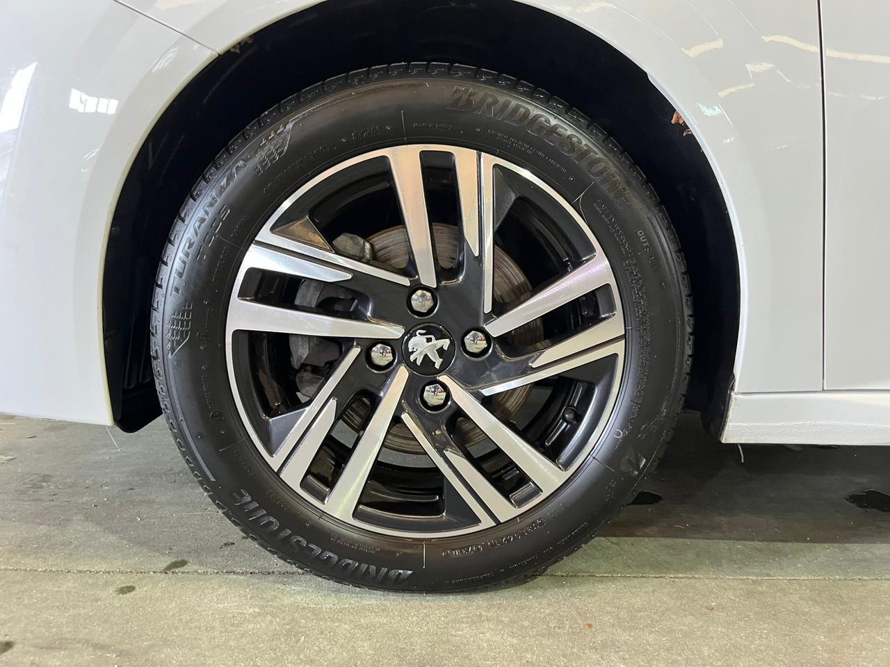 Peugeot 208 BlueHDi 73kW (100CV) Allure Pack - Foto 28