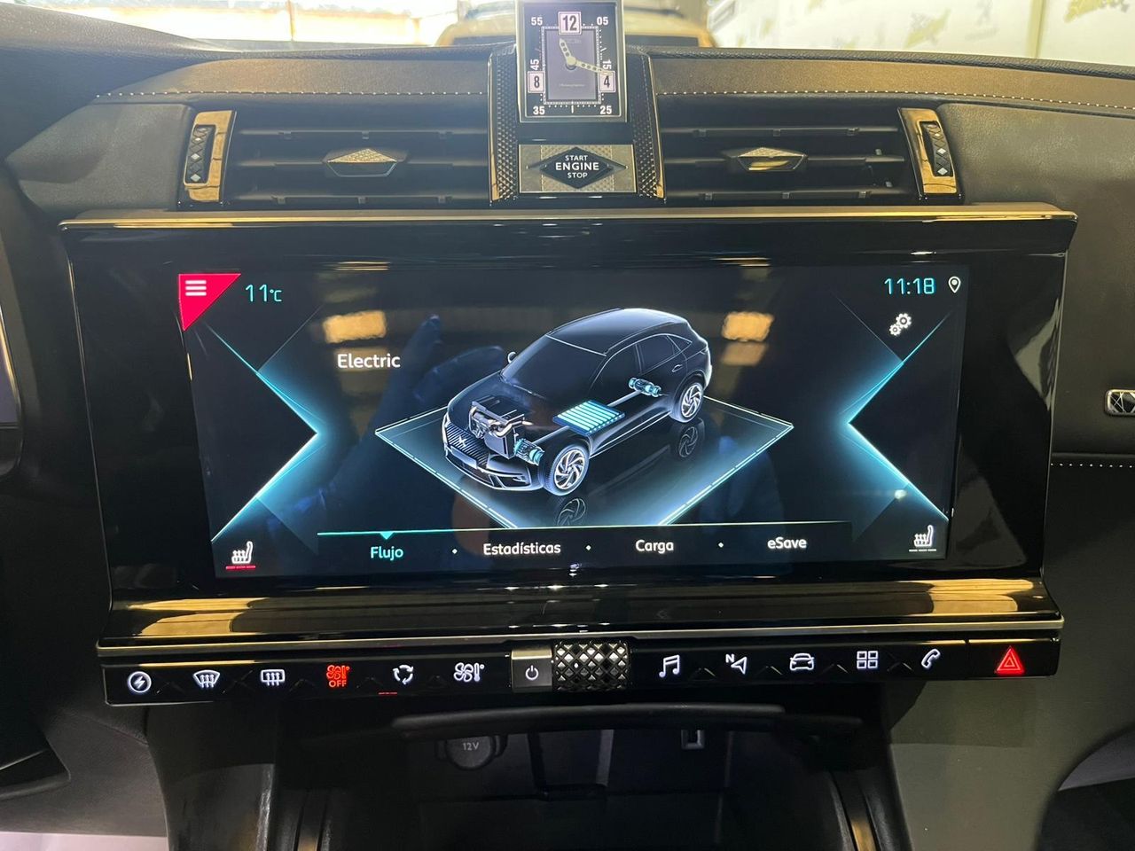 DS DS 7 Crossback 1.6 E-Tense 300 Louvre Auto 4WD - Foto 25