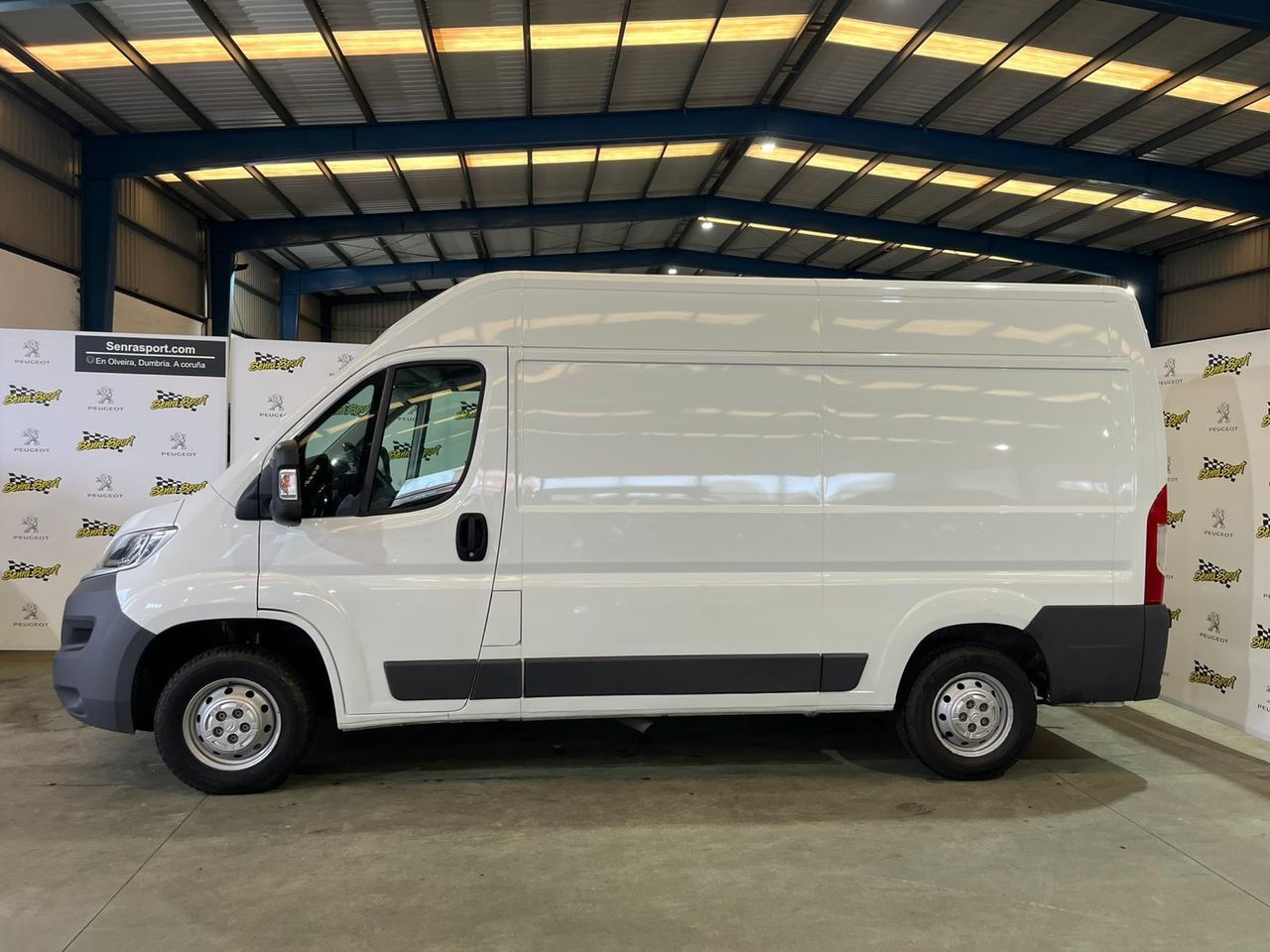 Citroën Jumper FURGONETA L2-H2 - Foto 3