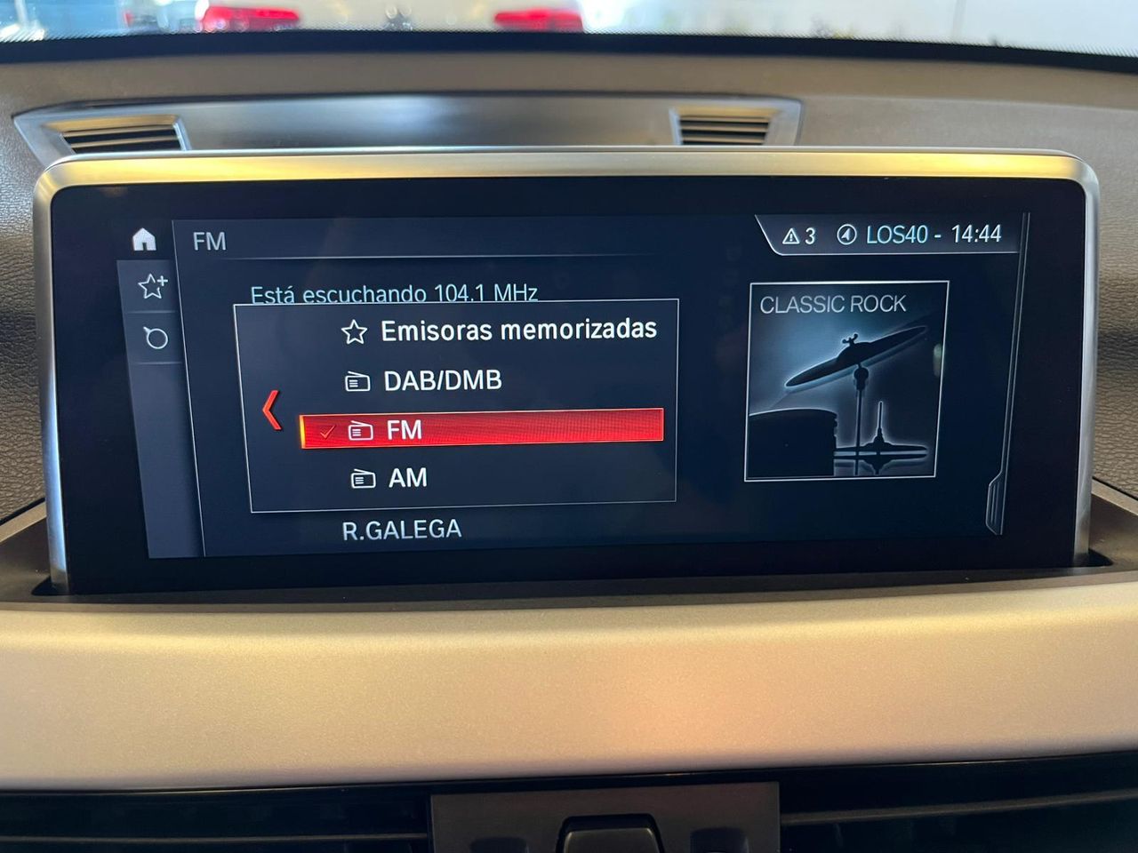 BMW X1 sDrive16d Business SE PUEDE VER Y PROBAR EN SENRA SPORT (PEUGEOT) DUMBRIA - Foto 27
