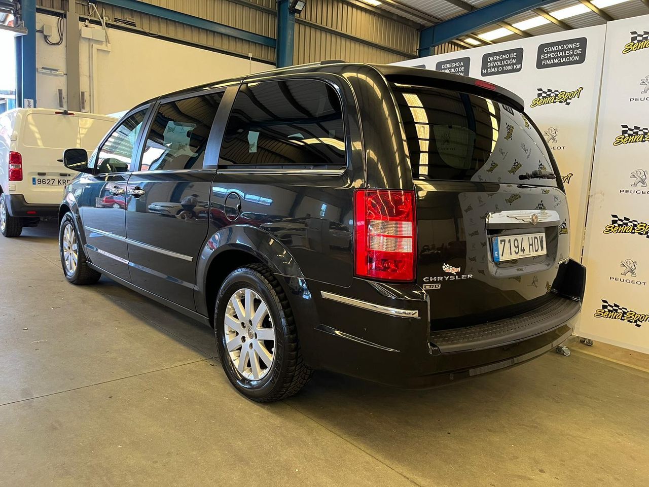 Chrysler Grand voyager Touring 2.8 CRD Confort Plus - Foto 13