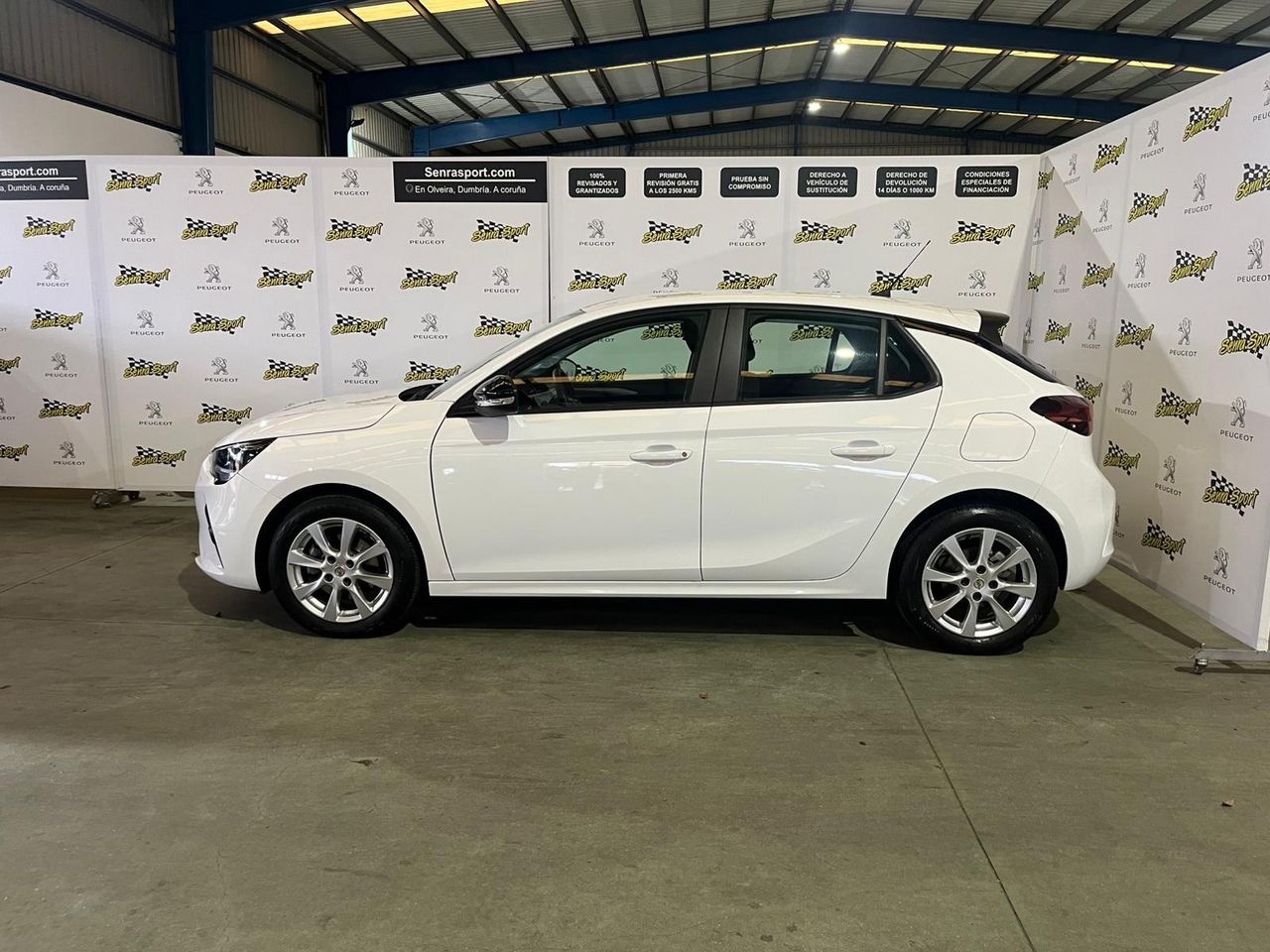 Opel Corsa 1.2T XHL 74kW (100CV) Edition SE PUEDE VER Y PROBAR EN SENRA SPORT (PEUGEOT) DUMBRIA - Foto 3