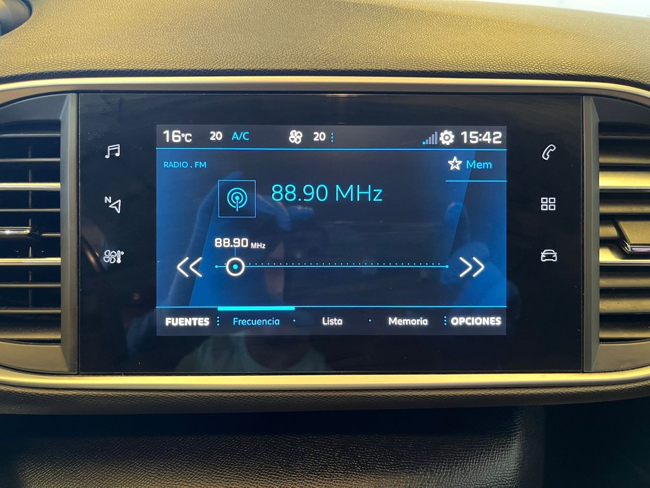 Peugeot 308 SW Active Pack BlueHDi 130 S&S EAT8 - Foto 16