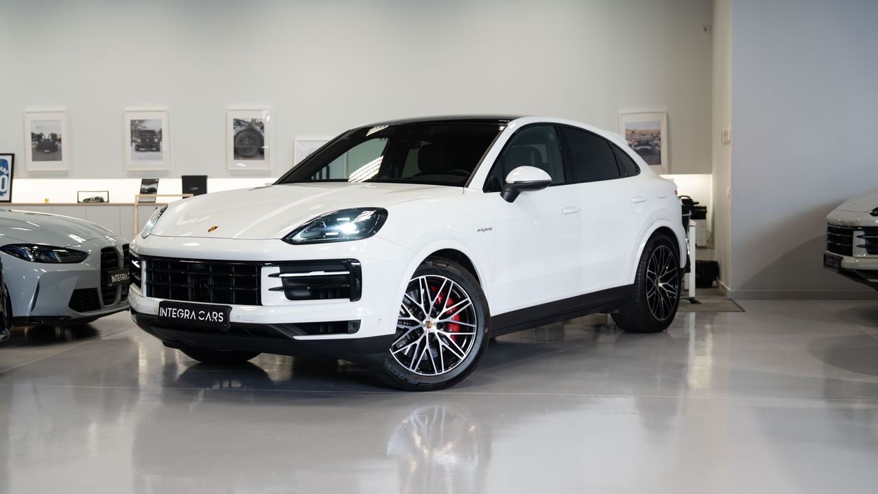 Porsche Cayenne S COUPE E-HYBRID