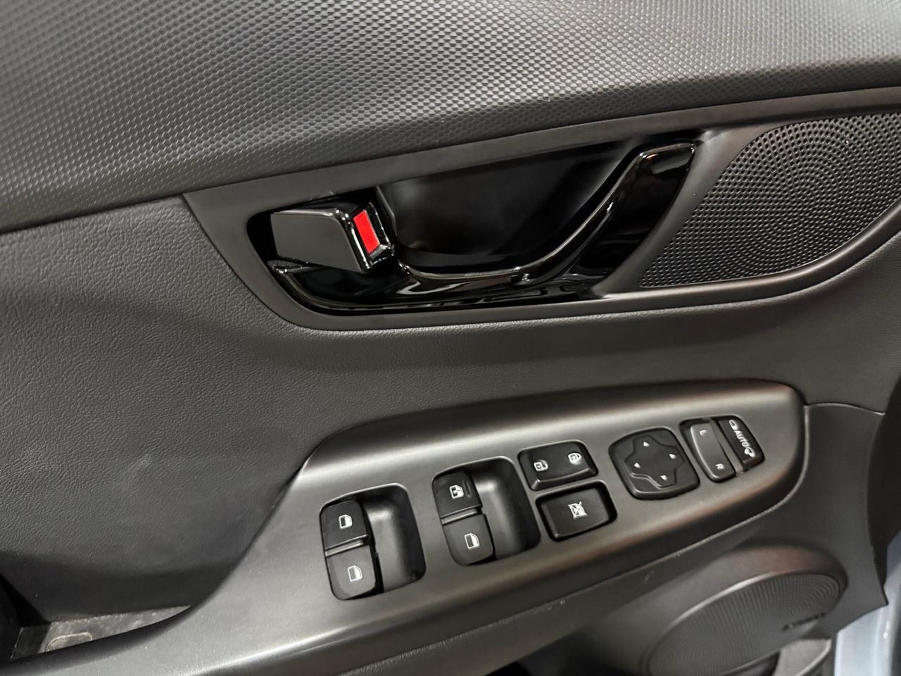 Hyundai Kona 1.6 TGDI Style Sky Red 4x4 DT - Foto 6