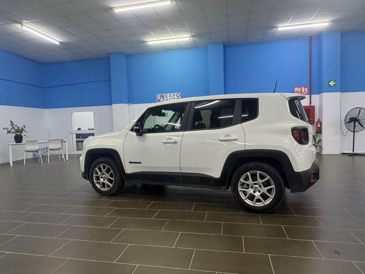 Jeep Renegade Night Eagle 1.0 Turbo 88 kW (120 CV) 4x2 - Foto 6