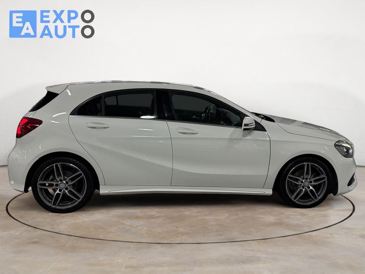 Mercedes Clase A A 180 AMG Line - Foto 3