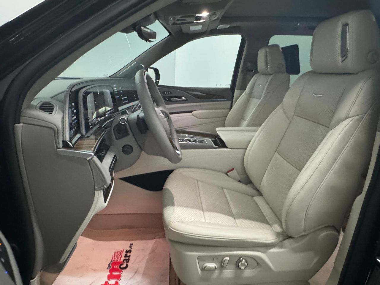 Cadillac Escalade ESV Luxury Premium  - Foto 15