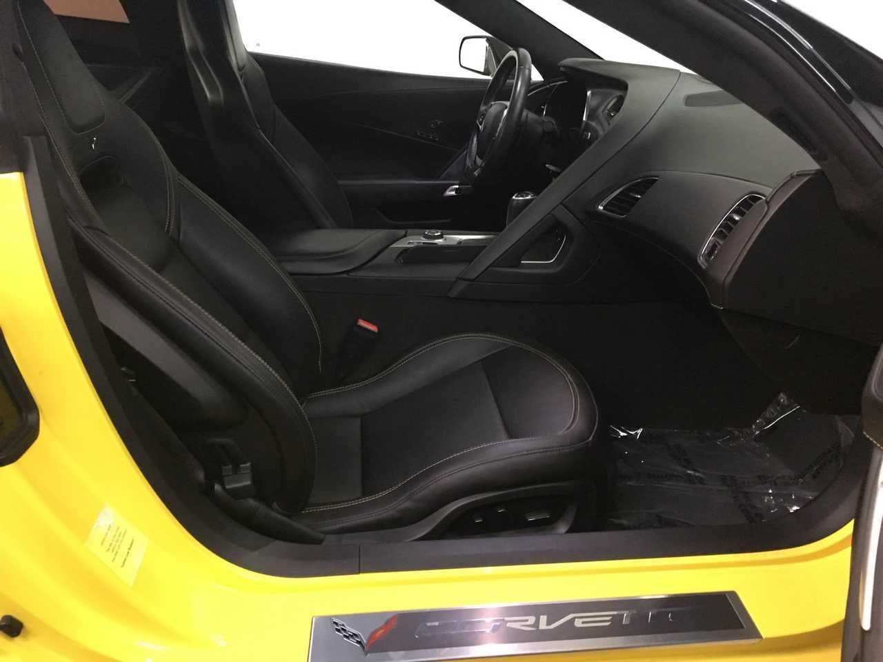 Chevrolet Corvette Z51  - Foto 8