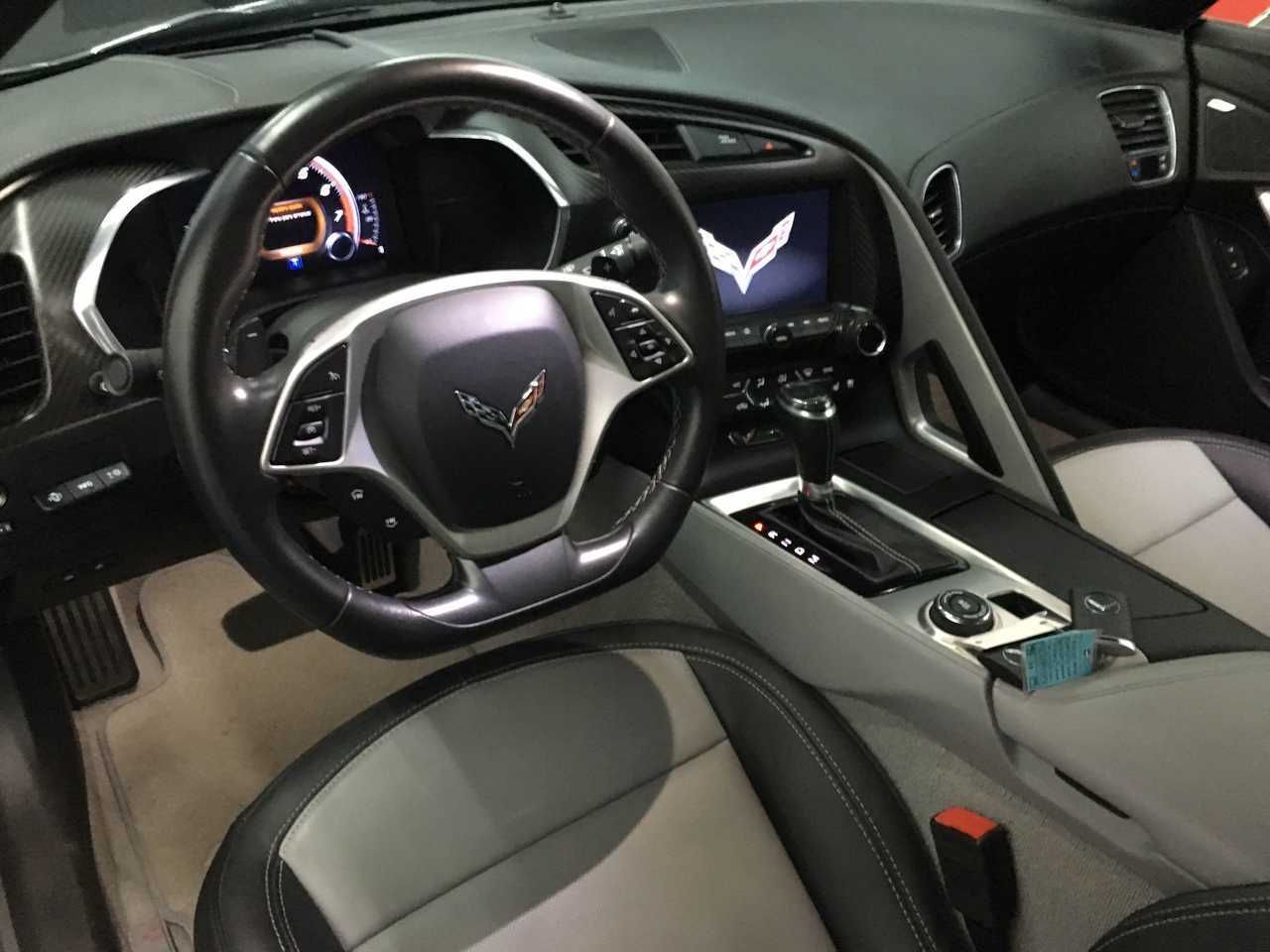 Chevrolet Corvette Z51 2LT  - Foto 9