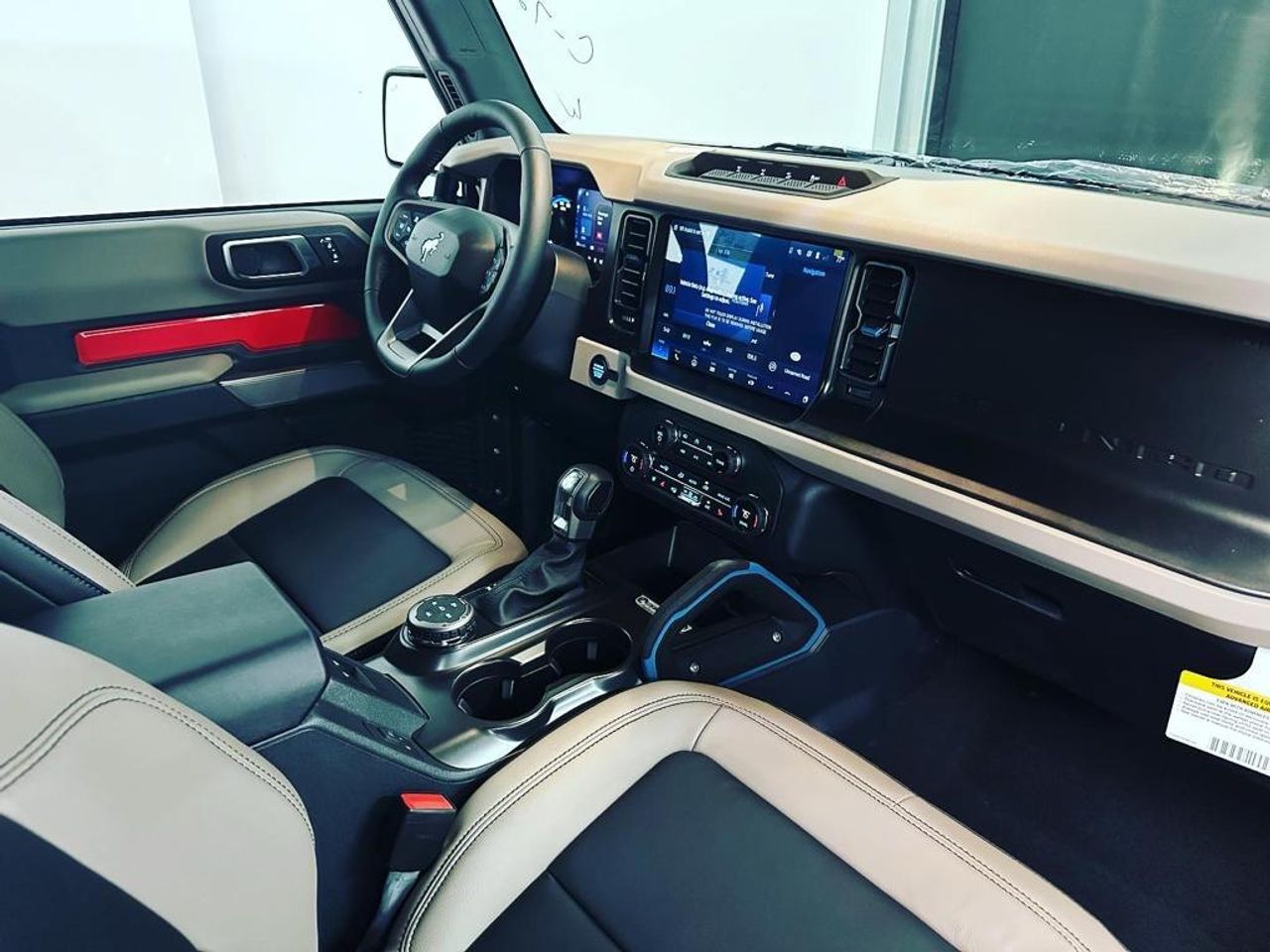 Ford Bronco Wildtrack 2.7L EcoBoost 4x4 2P Aut.  - Foto 9