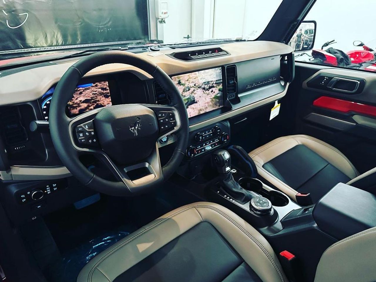 Ford Bronco Wildtrack 2.7L EcoBoost 4x4 2P Aut.  - Foto 8