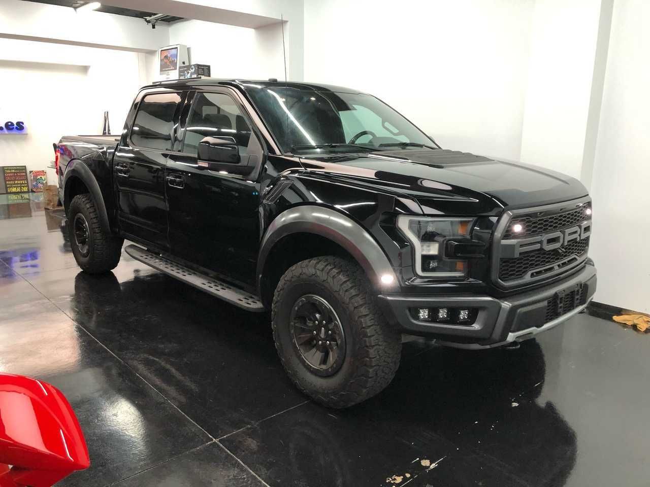 Ford F-150 Raptor 802  - Foto 4