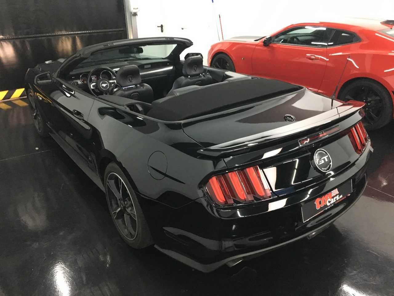 Ford Mustang 5.0 CABRIO CALIFORNIA SPECIAL  - Foto 10