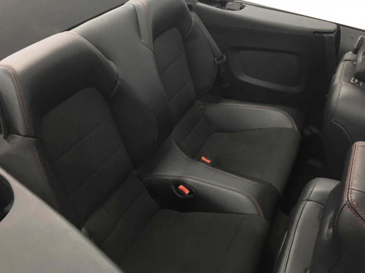 Ford Mustang 5.0 CABRIO CALIFORNIA SPECIAL  - Foto 14