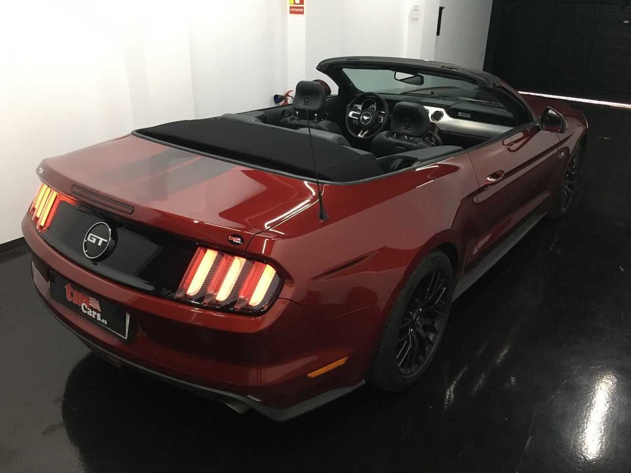 Ford Mustang 5.O CONVERTIBLE  - Foto 8