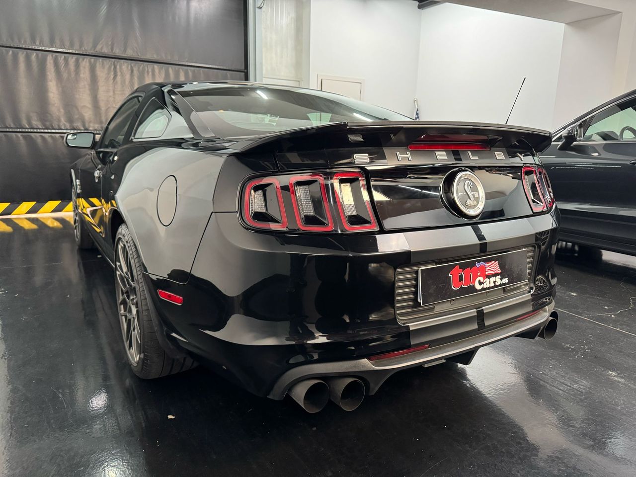 Ford Mustang Shelby GT 500  - Foto 11
