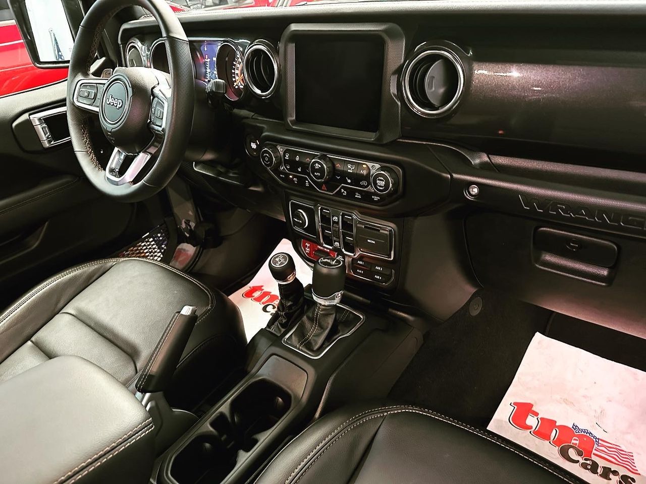 Jeep Wrangler Rubicon Hemi 392  - Foto 8