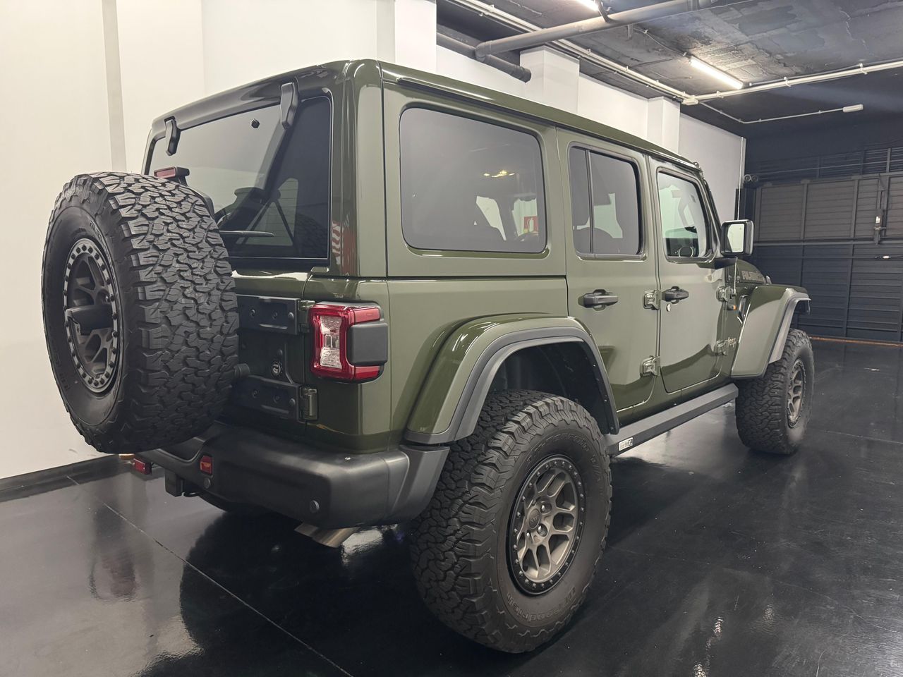 Jeep Wrangler Rubicon Hemi 392  - Foto 4