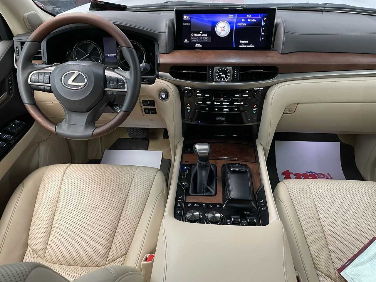 Lexus LX 570 Full Options  - Foto 9