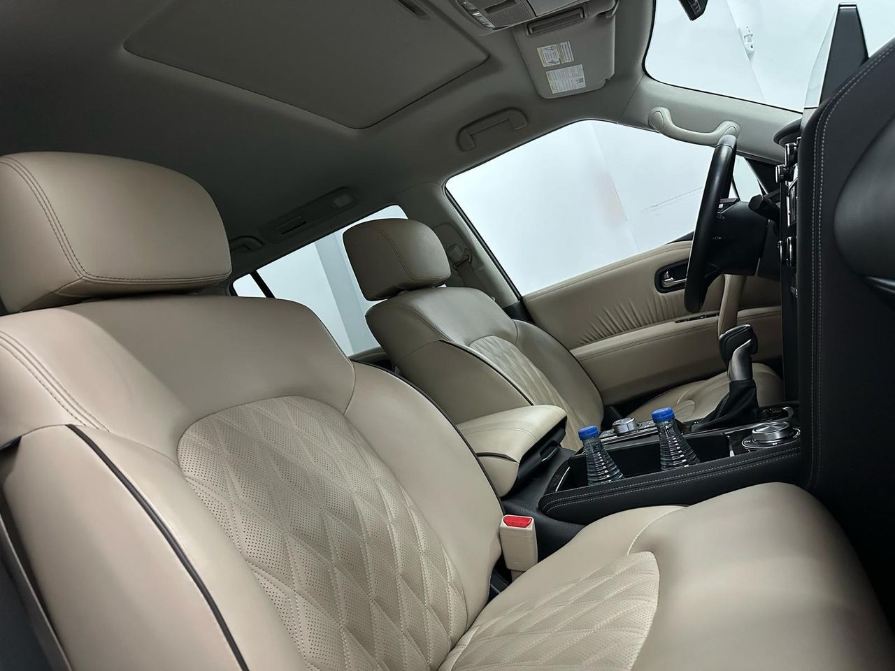 Nissan Armada Platinum  - Foto 12