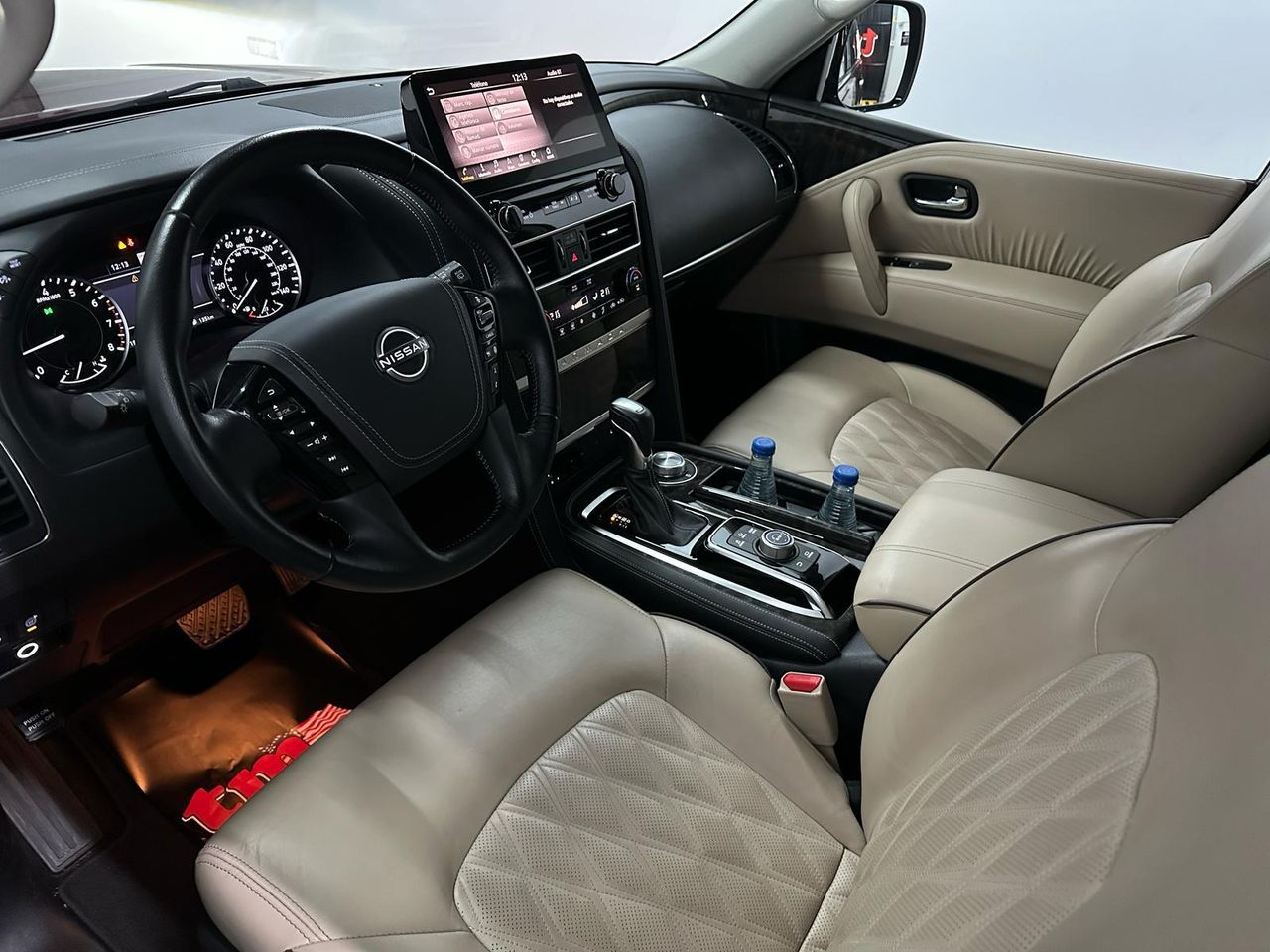 Nissan Armada Platinum  - Foto 9