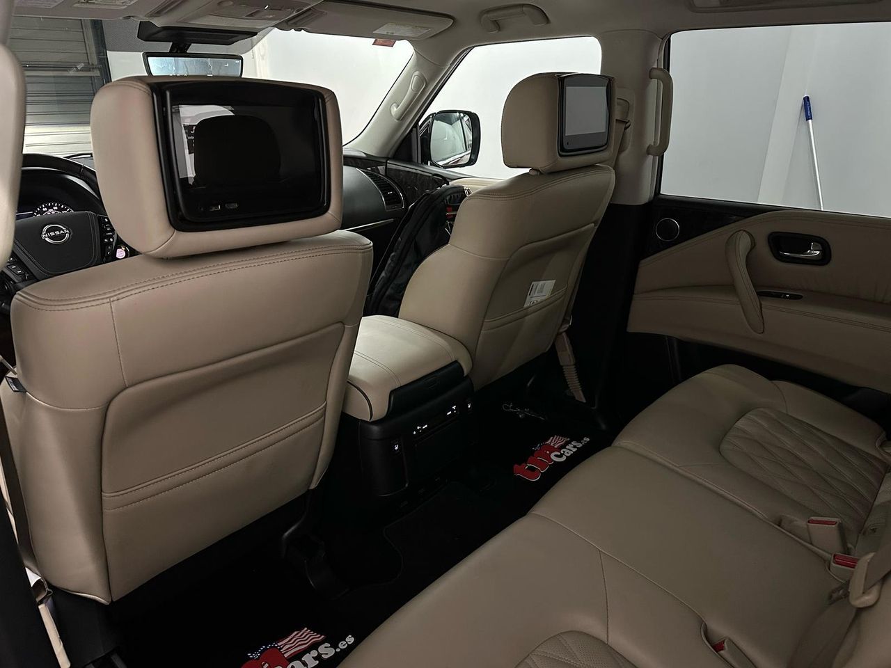 Nissan Armada Platinum  - Foto 15